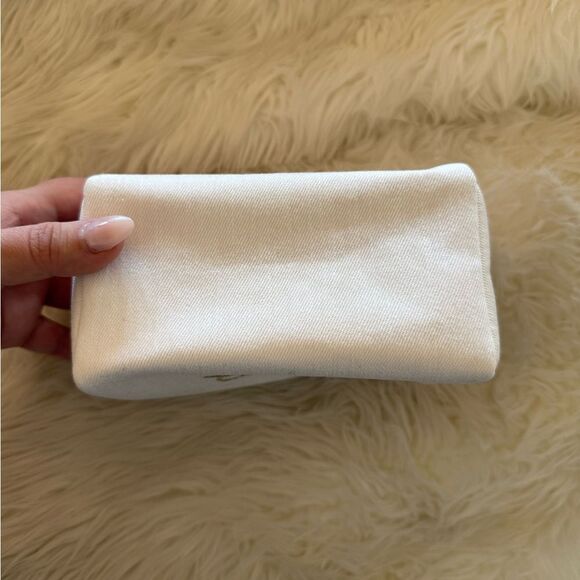 DIOR white makeup pouch - Picture 3 of 5